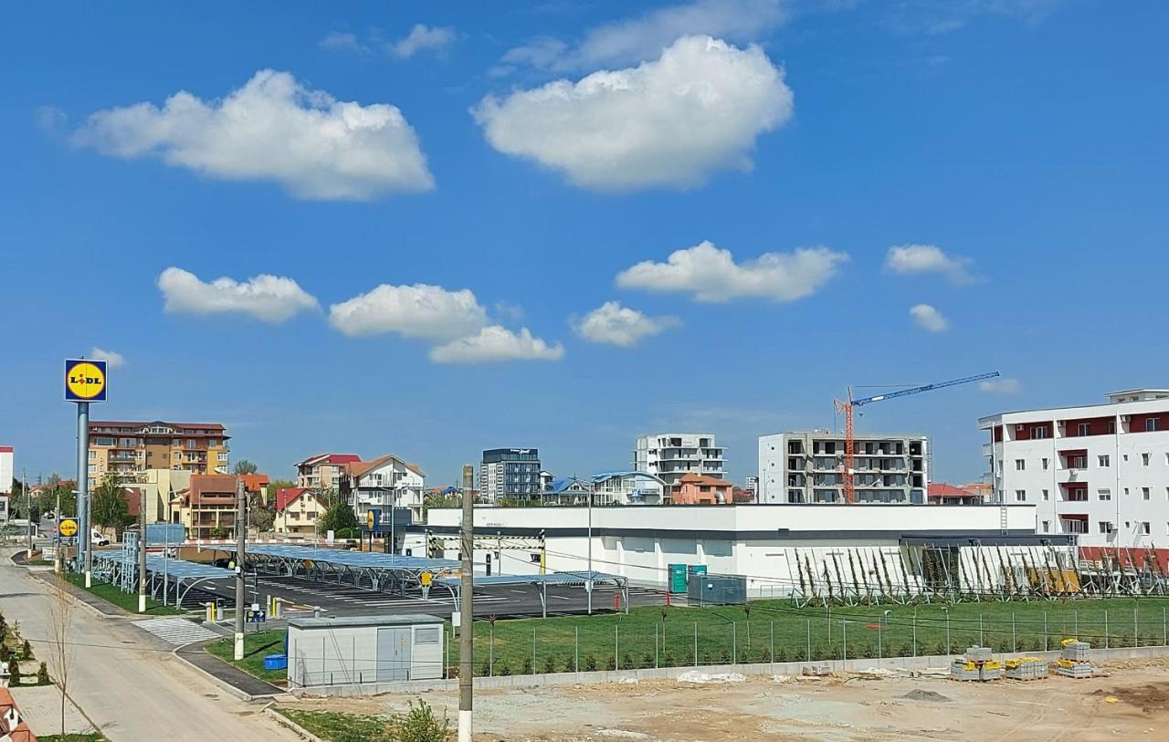 Holiday Apartment Mamaia Nord Năvodari Exteriör bild